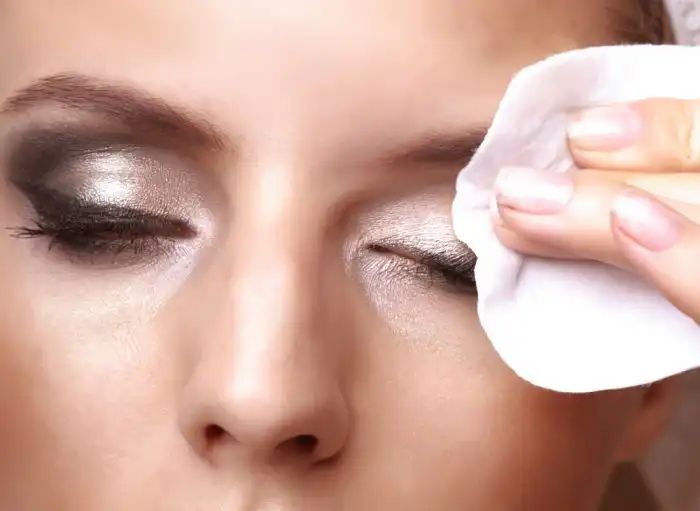 Make Up Removal